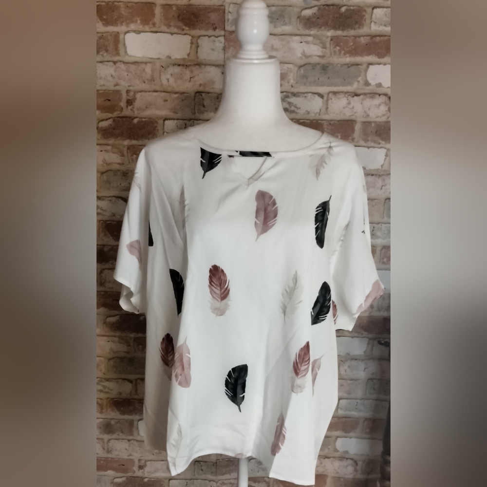 TCC Feather plus size top 1x, 2x, 3x